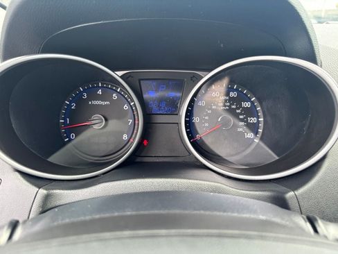Used 2013 Hyundai Tucson GLS FWD image 30