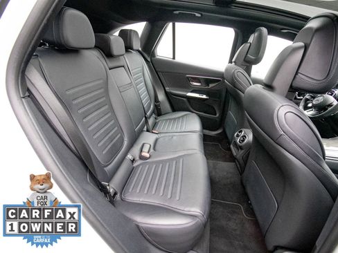 Used 2025 Mercedes-Benz GLC 43 AMG 4MATIC image 21
