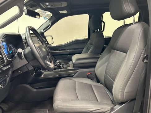 Certified 2021 Ford F150 XLT w/ Equipment Group 302A High image 12