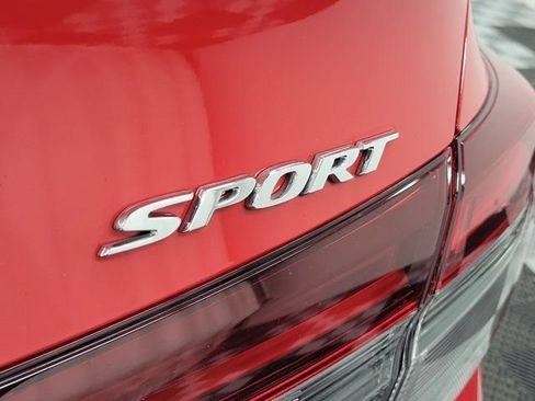 Certified 2025 Honda Civic Sport image 8
