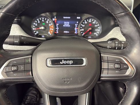 Used 2022 Jeep Compass Latitude w/ Sun and Sound Group image 38