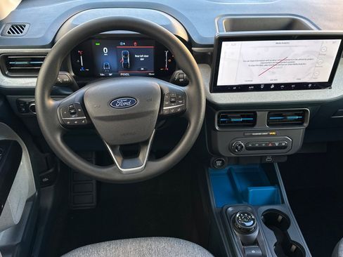 New 2026 Ford Maverick XLT image 13