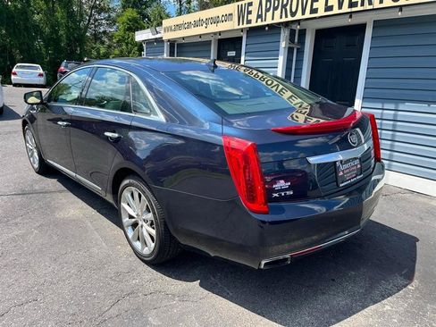 Used 2013 Cadillac XTS Luxury w/ Driver Awareness Package FWD image 4
