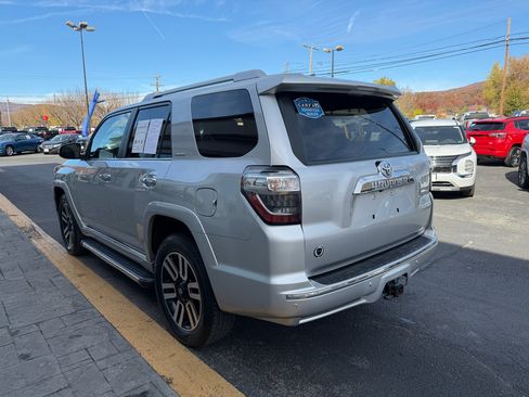 Used 2021 Toyota 4Runner Limited image 6