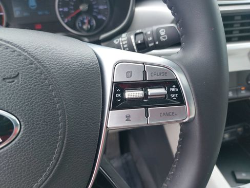 Used 2020 Kia Telluride S w/ S 8 Passenger Seating Package FWD image 18