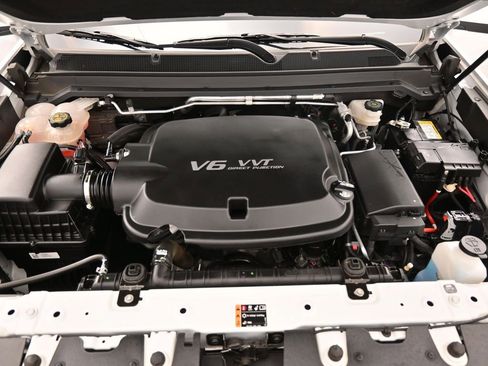 Used 2022 Chevrolet Colorado LT w/ Luxury Package image 37