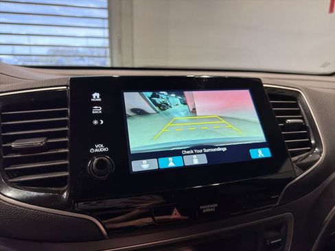 Used 2022 Honda Pilot Sport image 20