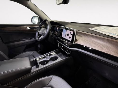 New 2026 Volkswagen Atlas SE AWD/4WD image 8