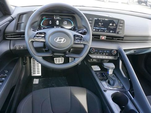 New 2026 Hyundai Elantra SEL Sport Premium w/ Cargo Package FWD image 15