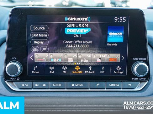 Used 2025 Nissan Rogue SV image 37