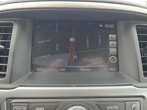 Used 2019 Nissan Pathfinder SL image 24