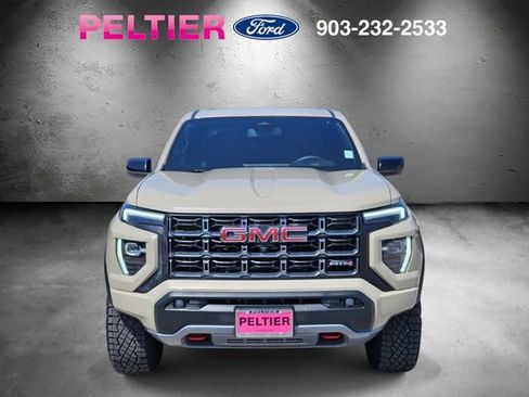 Used 2024 GMC Canyon AT4 w/ Technology Package AWD/4WD image 2