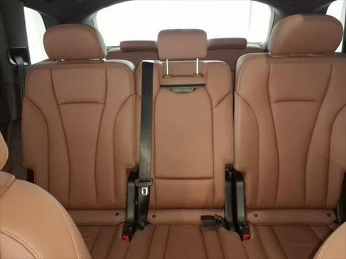 Certified 2026 Audi Q7 3.0T Premium w/ Convenience Plus Package AWD/4WD image 29