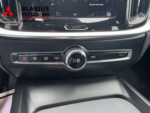 Used 2024 Volvo S60 B5 Plus AWD/4WD image 21