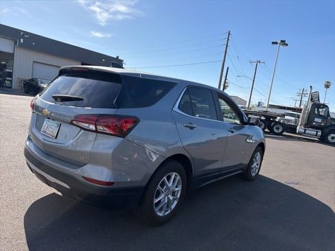 Used 2024 Chevrolet Equinox LT image 12
