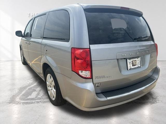 Used 2018 Dodge Grand Caravan SE w/ UConnect Hands-Free Group FWD image 7
