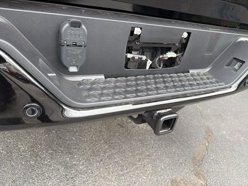 New 2026 Chevrolet Colorado ZR2 w/ Technology Package image 46