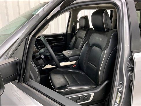 Used 2022 RAM 1500 Laramie image 8
