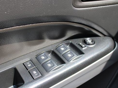Used 2022 Chevrolet Colorado ZR2 AWD/4WD image 17