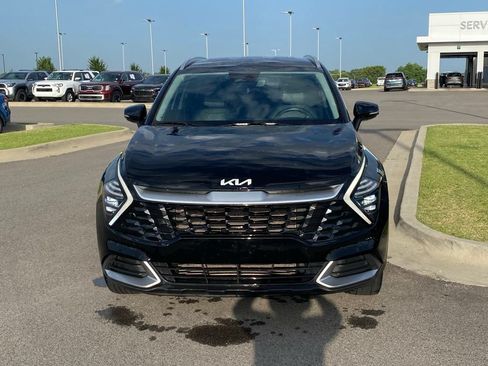 Certified 2024 Kia Sportage EX AWD/4WD image 2