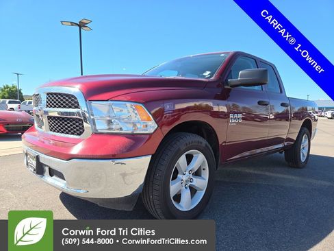 Used 2024 RAM 1500 Classic SLT AWD/4WD image 4