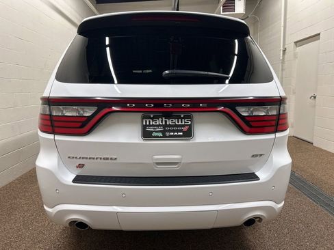 Used 2024 Dodge Durango GT AWD/4WD image 3