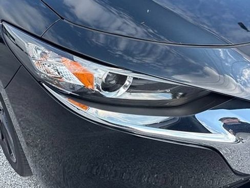 Used 2025 MAZDA MAZDA3 s FWD image 8