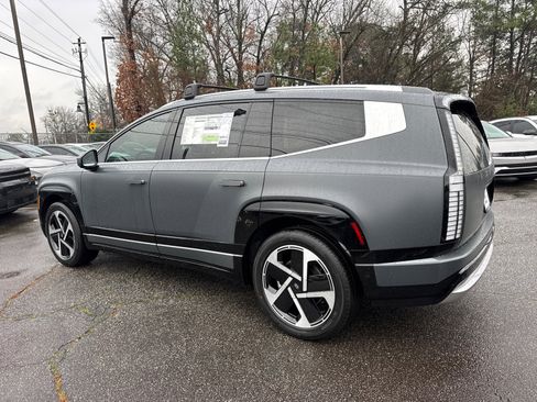 New 2026 Hyundai Ioniq 9 Limited image 7