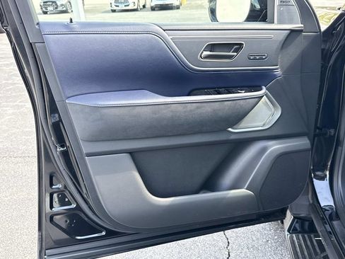 New 2026 INFINITI QX80 4WD image 15