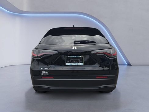 New 2027 Honda HR-V LX image 4