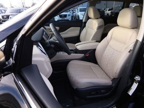Certified 2024 Nissan Murano Platinum w/ Cargo Package image 10