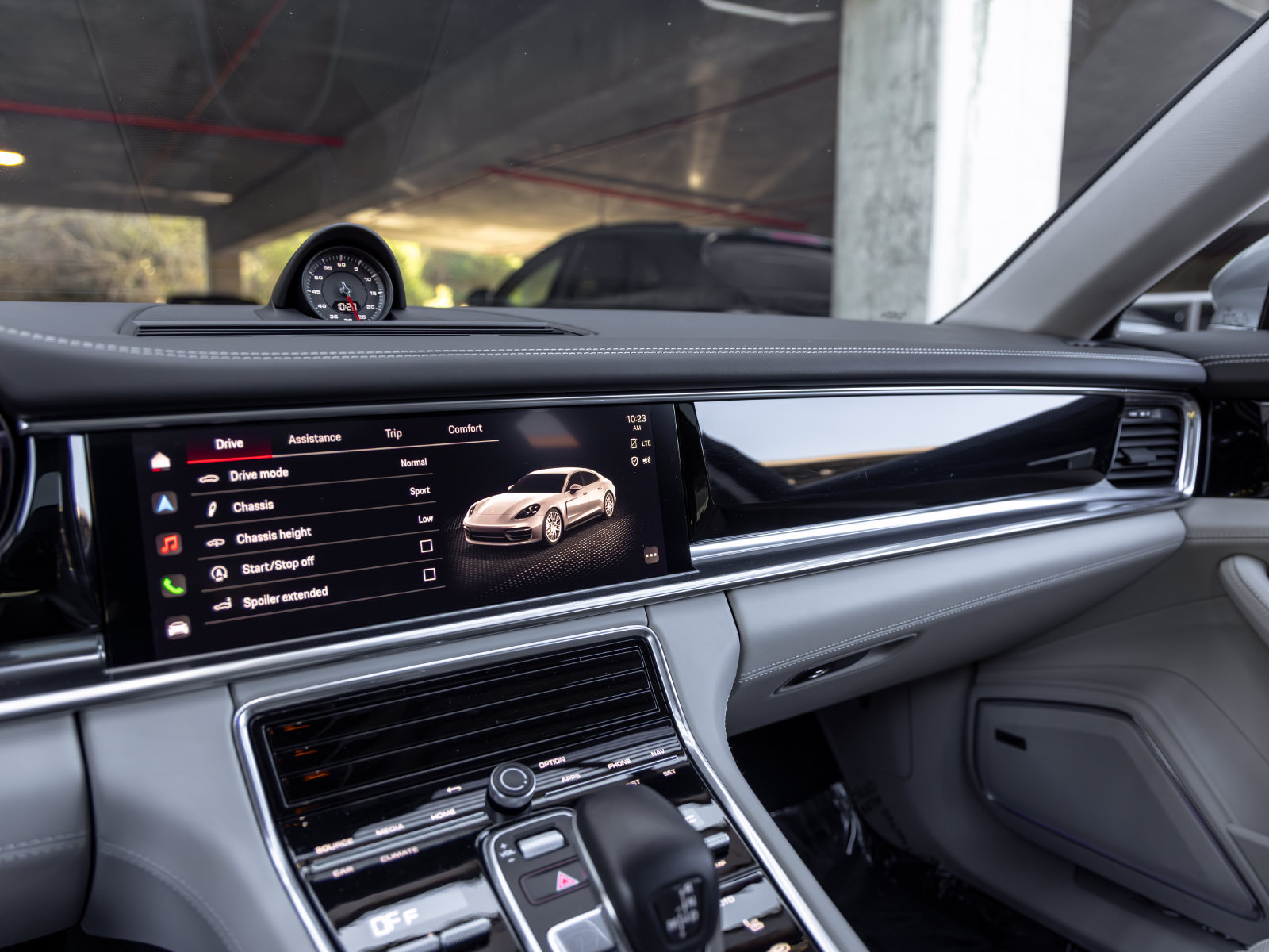 Certified 2022 Porsche Panamera 4S AWD/4WD image 36