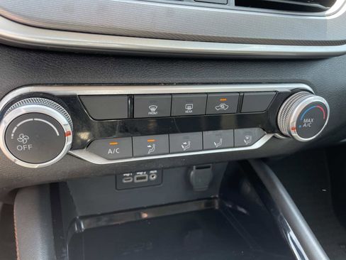 Used 2025 Nissan Altima 2.5 SR FWD image 20
