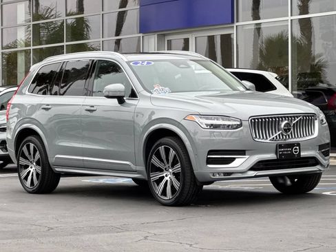 Certified 2024 Volvo XC90 B6 Ultimate AWD/4WD image 7
