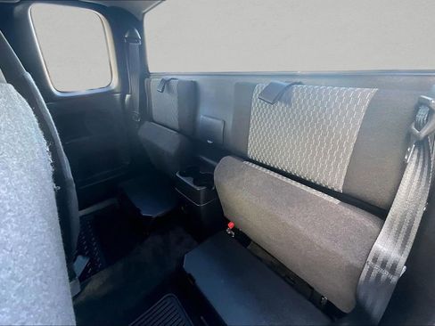 Used 2010 GMC Canyon SLE w/ Power Convenience Package image 18