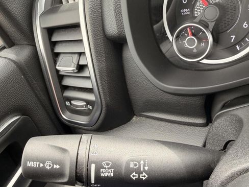 Used 2026 RAM 2500 Big Horn AWD/4WD image 18