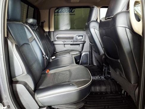 Used 2021 RAM 2500 Laramie image 11