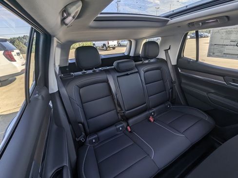 New 2026 GMC Terrain Denali w/ LPO, Floor Liner Package AWD/4WD image 15