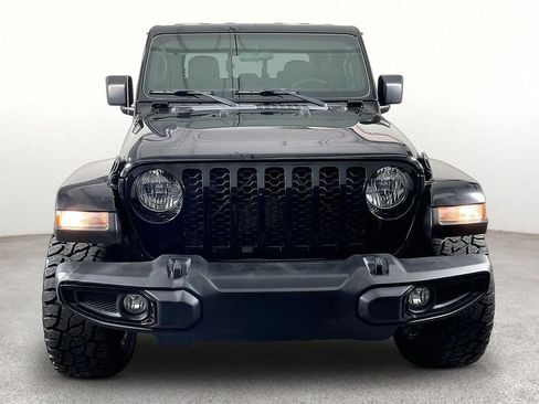 Used 2021 Jeep Gladiator Sport AWD/4WD image 5