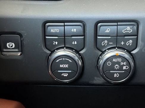 New 2026 GMC Sierra 1500 Denali Ultimate AWD/4WD image 31