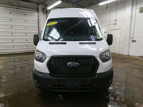 Used 2024 Ford Transit 250 148 High Roof RWD image 4