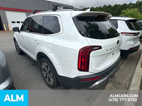 Used 2020 Kia Telluride S w/ S 8 Passenger Seating Package FWD image 10