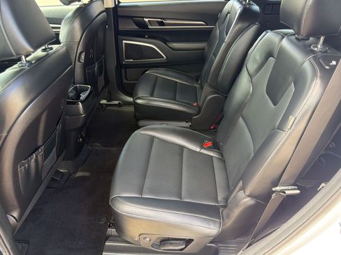Used 2024 Kia Telluride S w/ S Sunroof Package AWD/4WD image 24