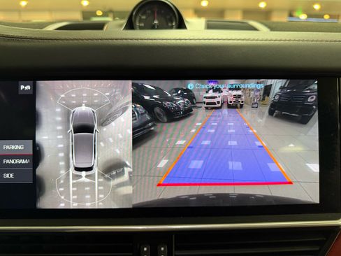 Used 2020 Porsche Cayenne S image 16