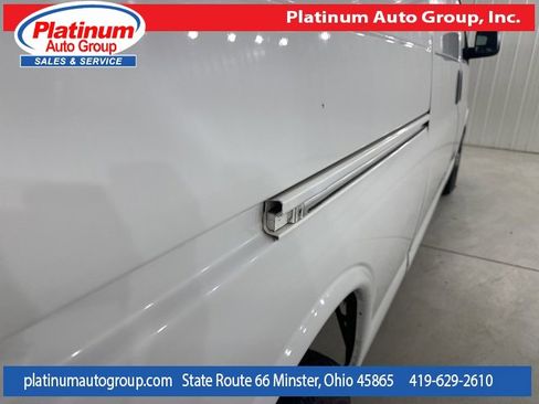 Used 2018 Chevrolet Express 3500 Work Van w/ Driver Convenience Package image 36