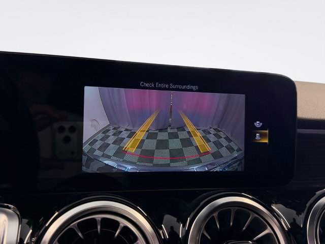 Certified 2023 Mercedes-Benz GLB 250 4MATIC image 29