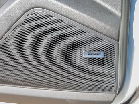 New 2025 Porsche Cayenne E-Hybrid image 22