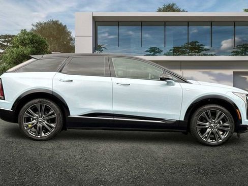 New 2026 Cadillac Optiq Sport 2 image 3