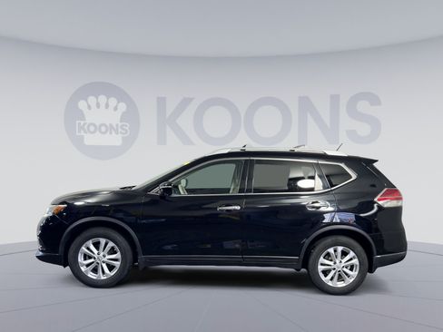 Used 2014 Nissan Rogue SV w/ SV Premium Package FWD image 2