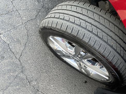 Used 2013 Ford Edge Limited image 12